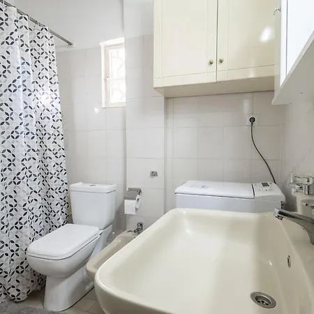 Your Cozy Six Street γ 3 *